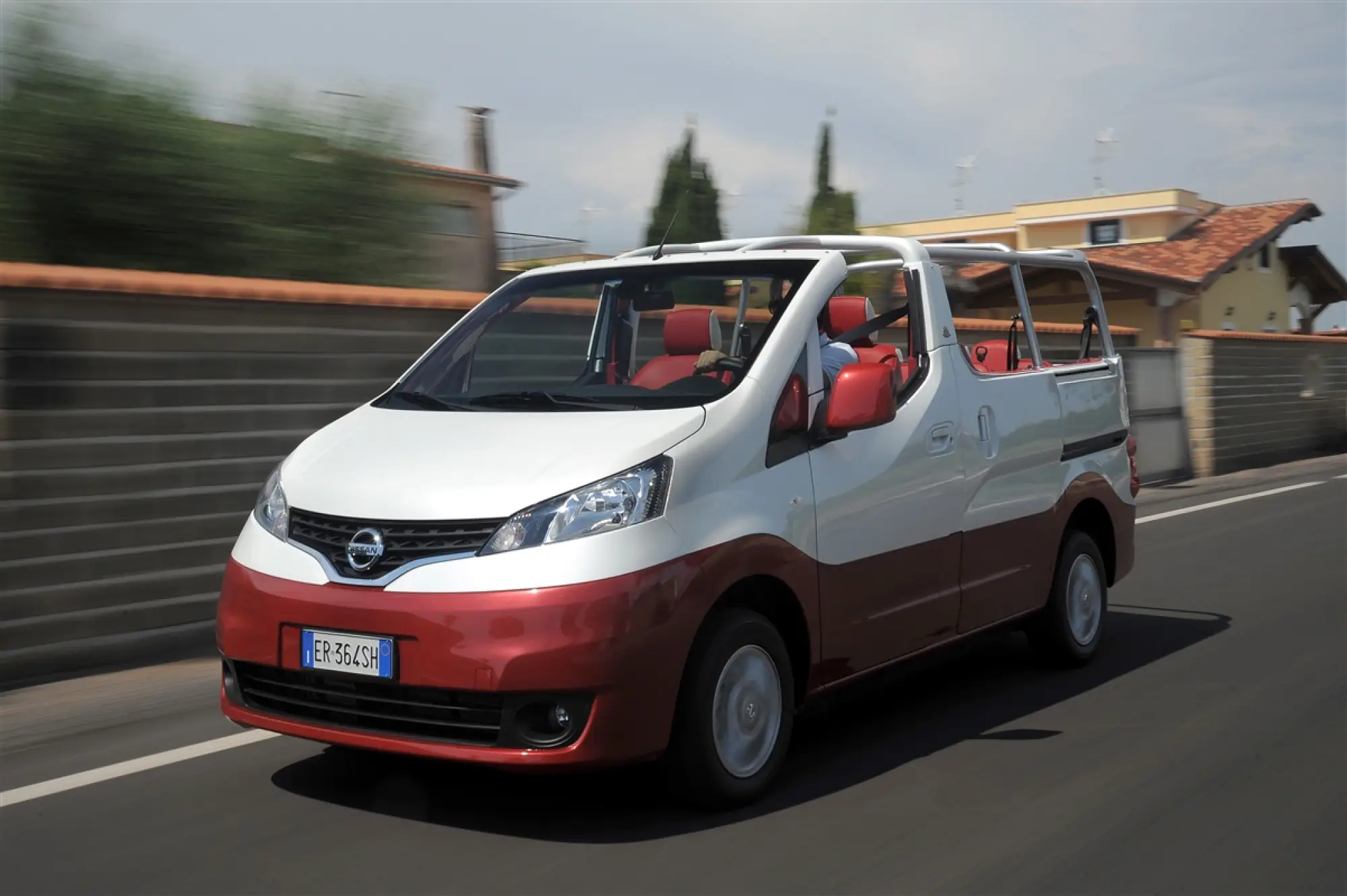 Nissan Evalia C - 16