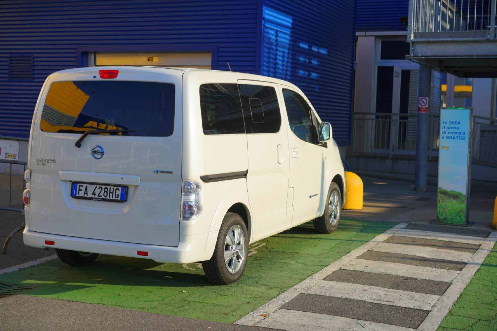 Nissan Evalia e-NV200 prova su strada 2016  - 3