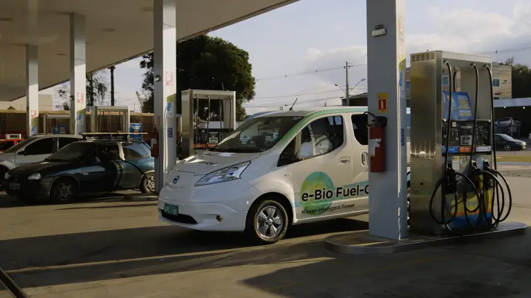 Nissan Fuel Cell - 10