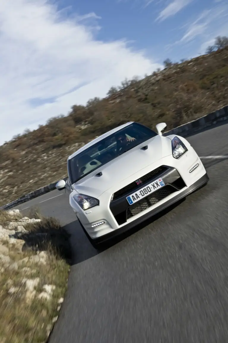 Nissan GT-R 2011 & Egoist - 13