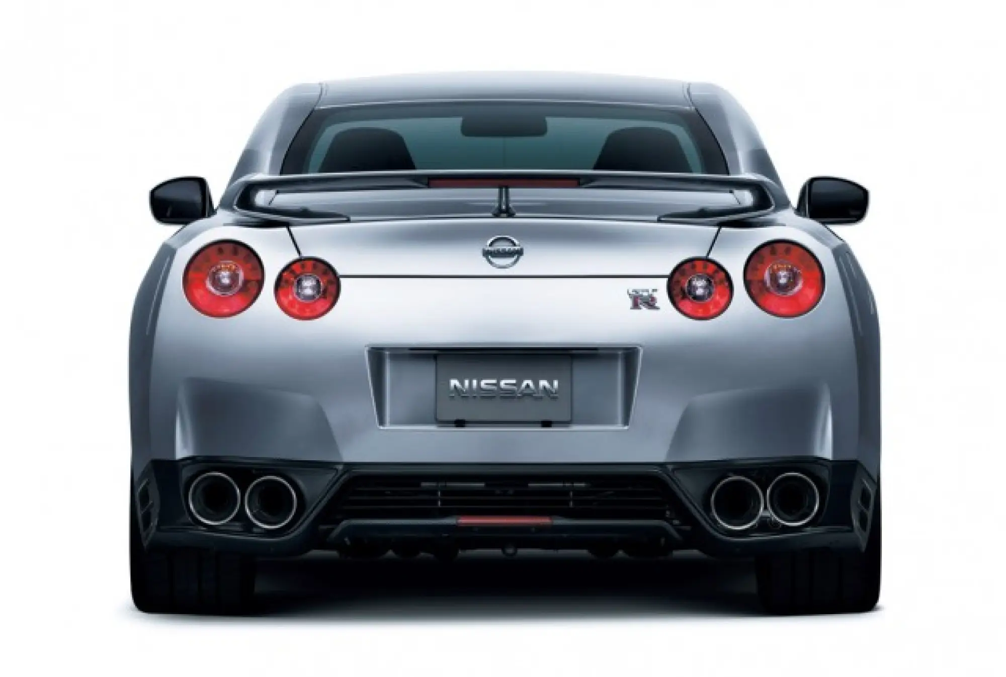 Nissan GT-R 2012 - 6