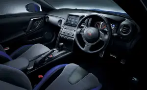 Nissan GT-R 2013, foto ufficiali