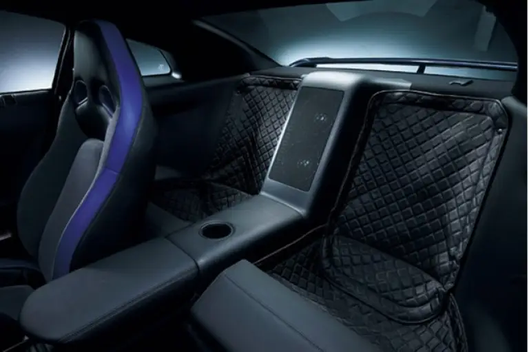 Nissan GT-R 2013, foto ufficiali - 5