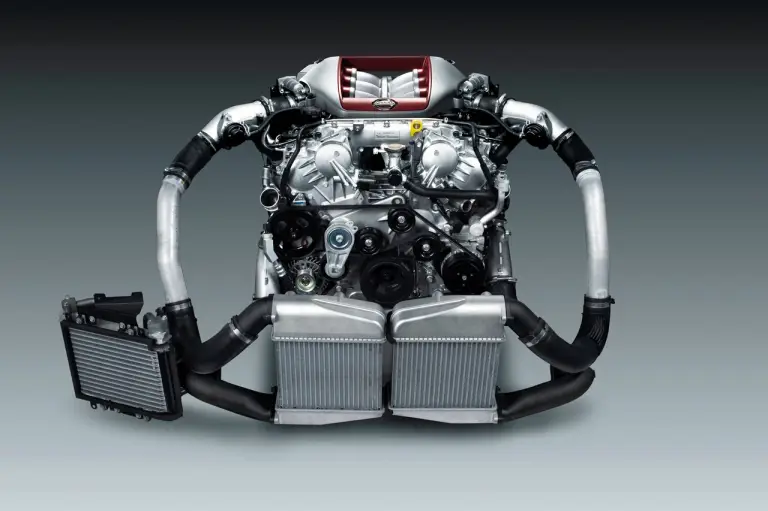 Nissan GT-R 2014 - 27