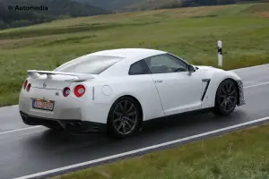 Nissan GT-R 2017 - foto spia (ottobre 2014)