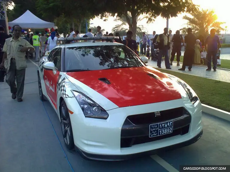 Nissan GT-R Abu Dhabi\'s Police - 2