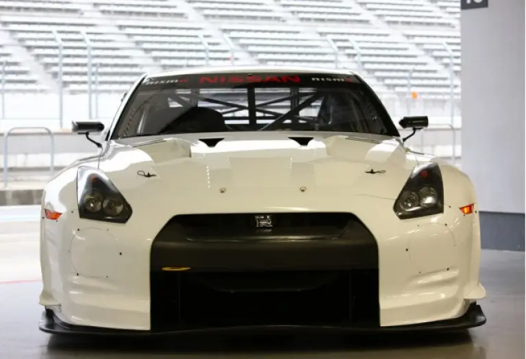 Nissan GT-R GT1 - 4