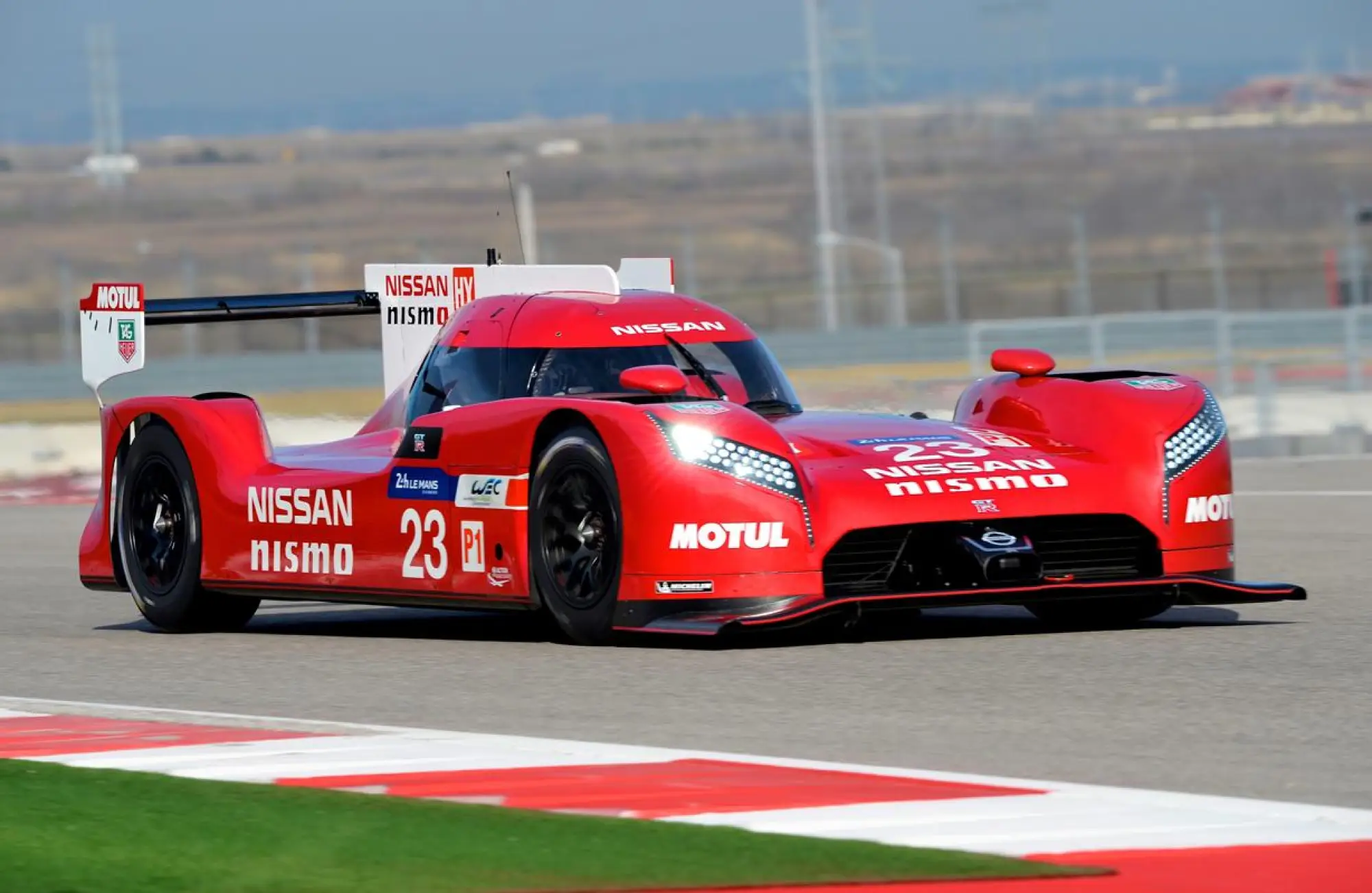 Nissan GT-R LM Nismo - 17