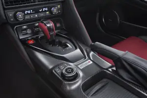 Nissan GT-R Nismo 2017 - 12