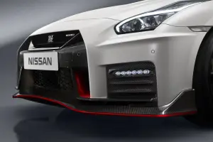 Nissan GT-R Nismo 2017 - 7