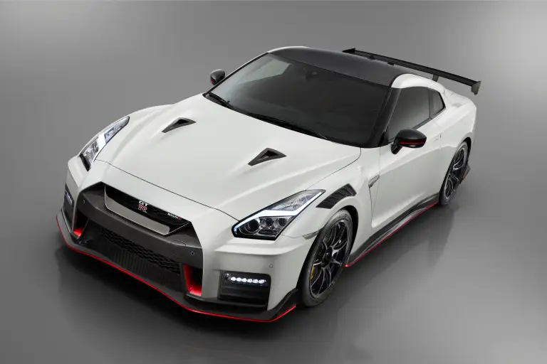 Nissan GT-R Nismo 2020 - Le prime immagini  - 7