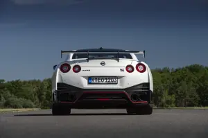 Nissan GT-R Nismo 2020 - 10