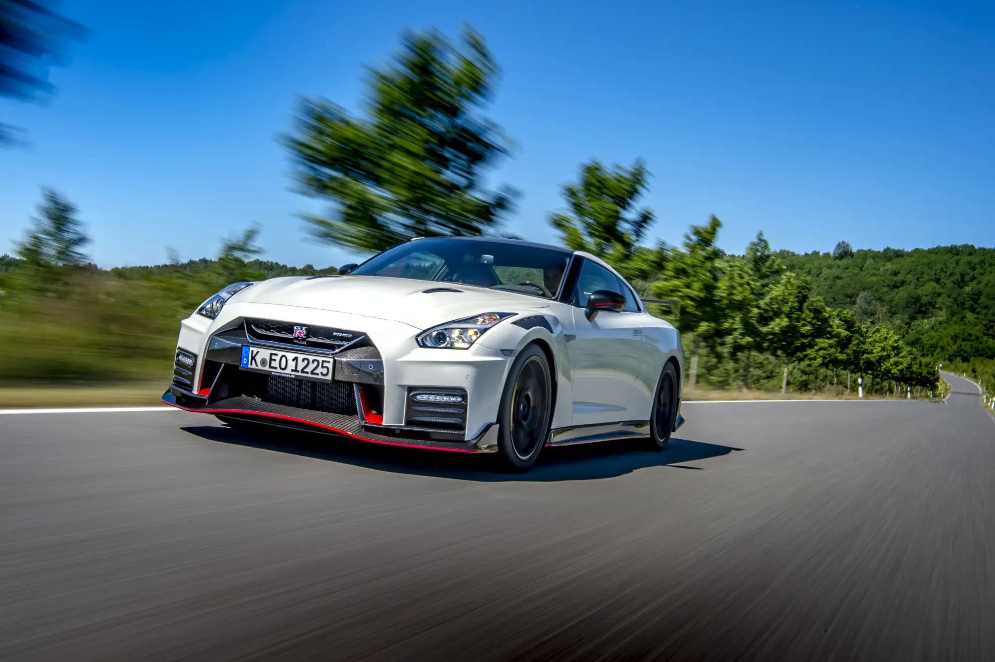 Nissan GT-R Nismo 2020 - 5