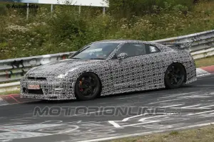 Nissan GT-R Nismo - Foto spia 05-09-2013