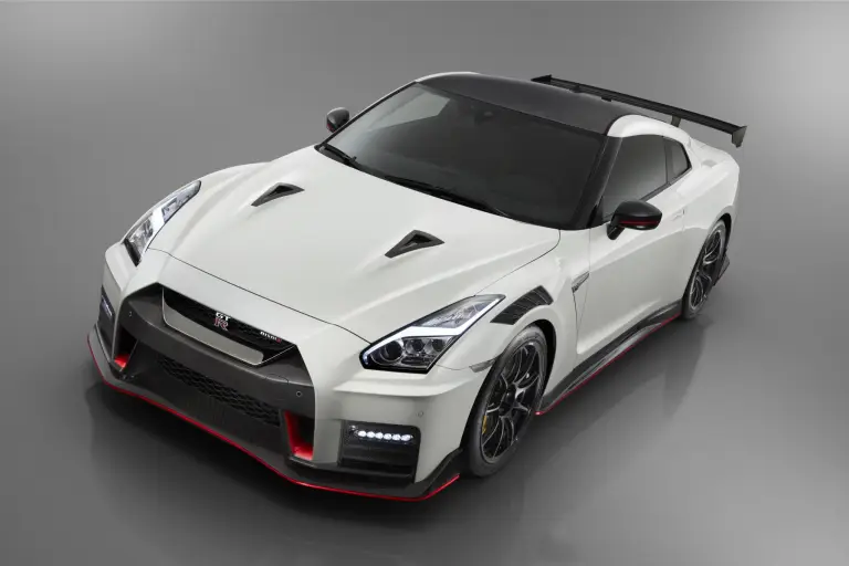 Nissan GT-R Nismo - Lego - 31