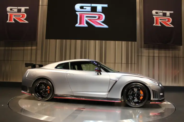 Nissan GT-R Nismo - Salone di Tokyo 2013 - 16