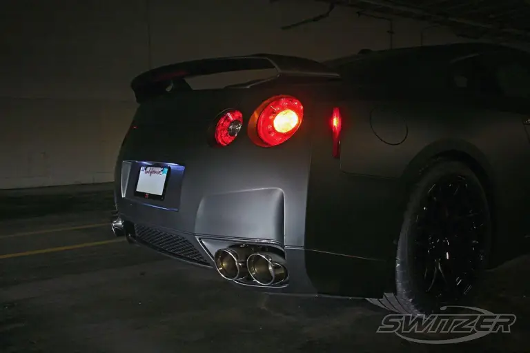 Nissan GT-R Ultimate Street Edition by Switzer - 6