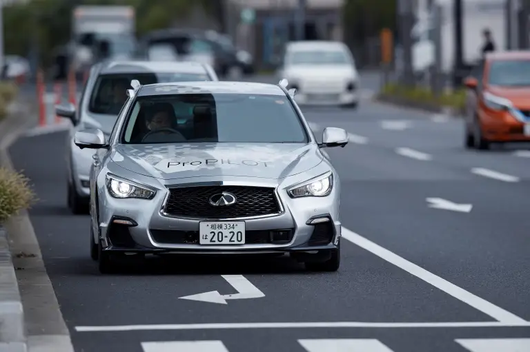 Nissan guida autonoma ProPILOT - 10