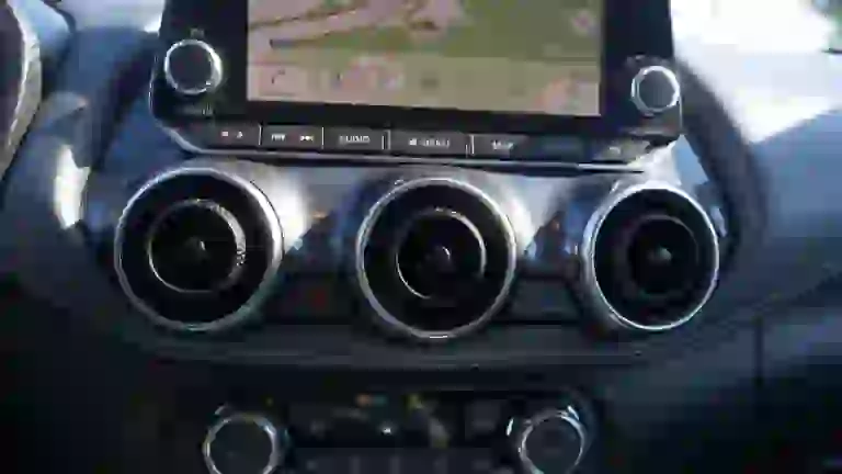 Nissan Juke 2020 C&C - 15