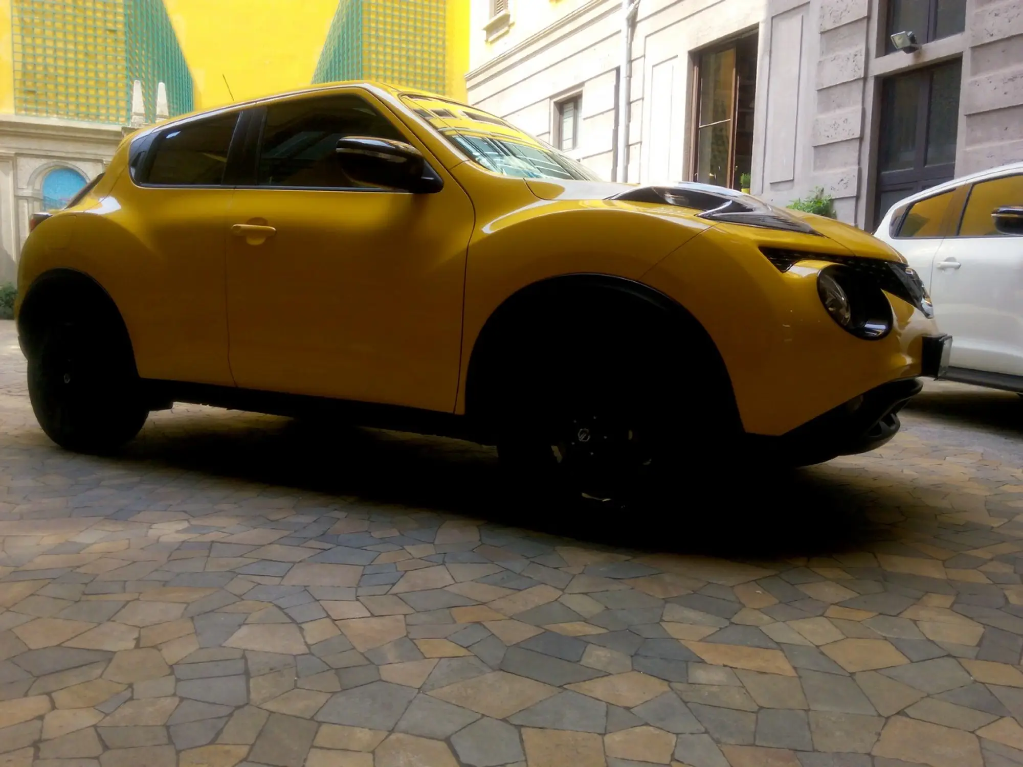 Nissan Juke Crossover Sounds - 24