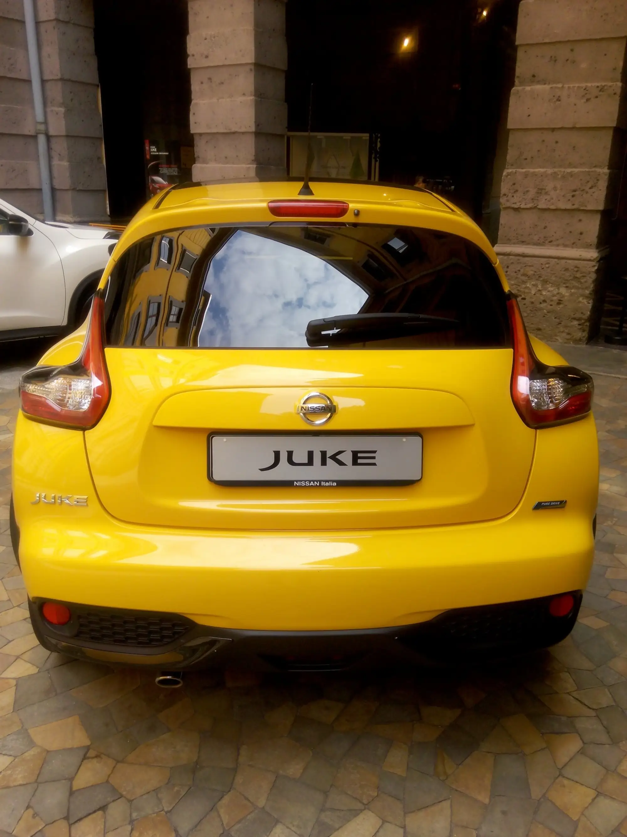 Nissan Juke Crossover Sounds - 26