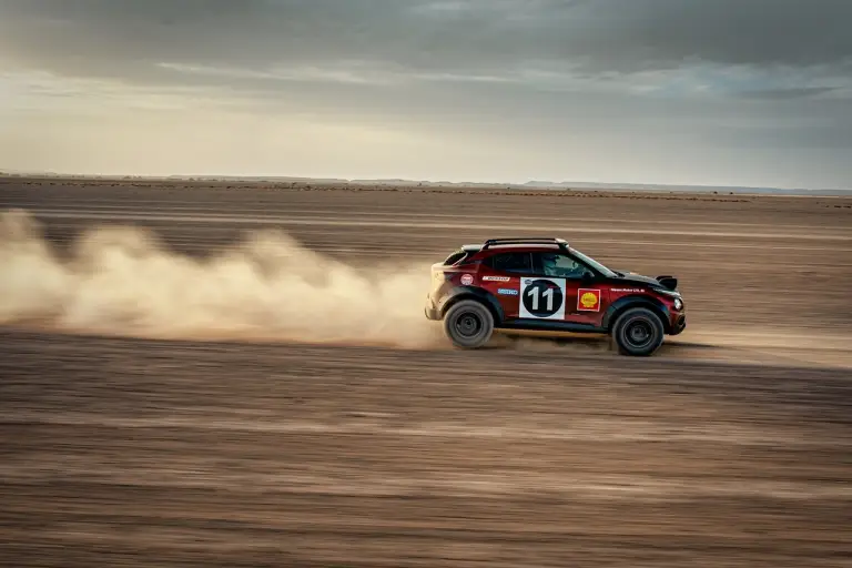 Nissan Juke Hybrid Rally Tribute - Foto - 35
