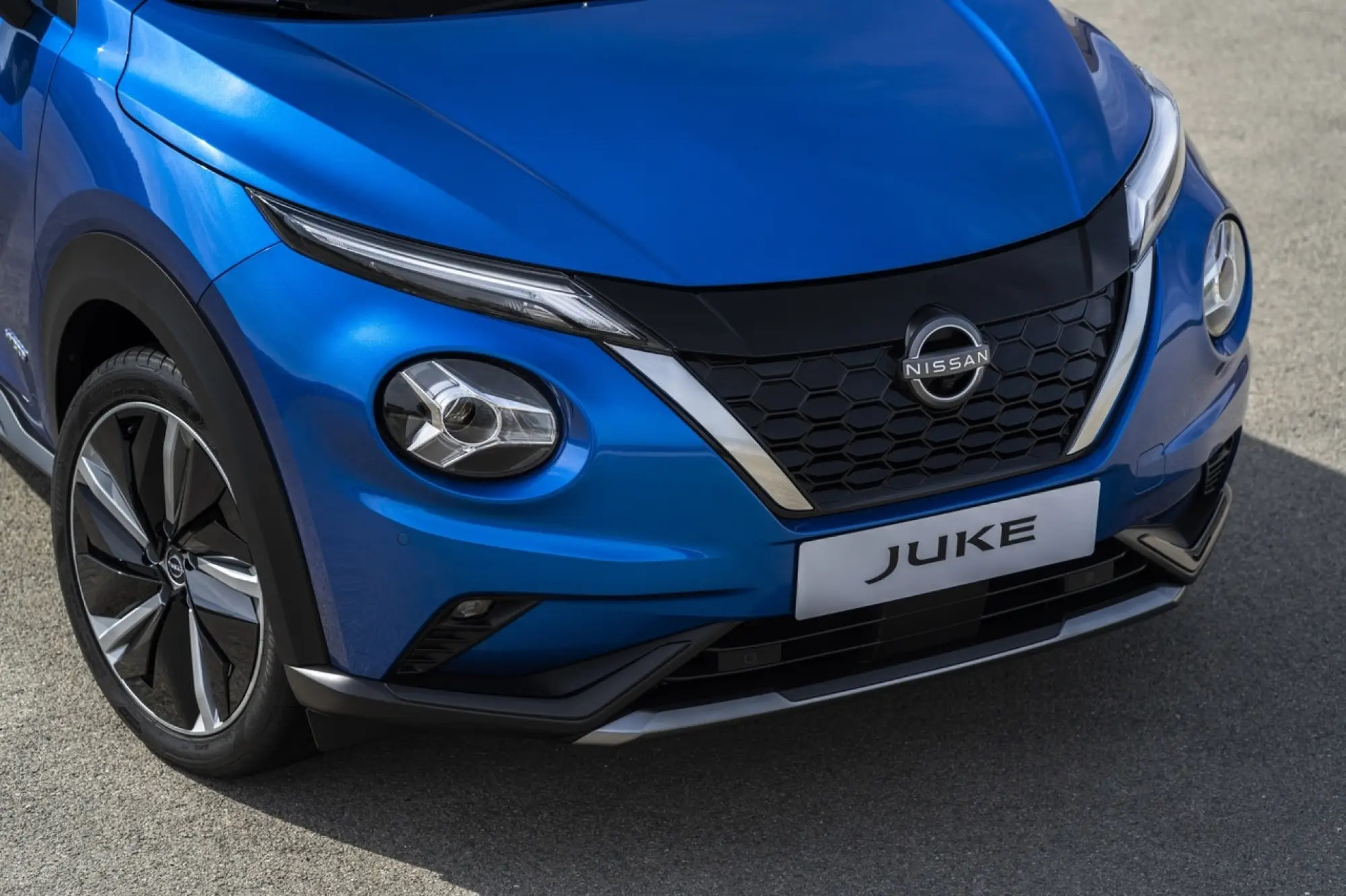 Nissan Juke Hybrid strade italiane - Foto - 7