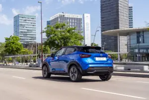 Nissan Juke Hybrid strade italiane - Foto