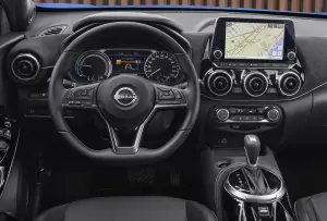 Nissan Juke Hybrid strade italiane - Foto