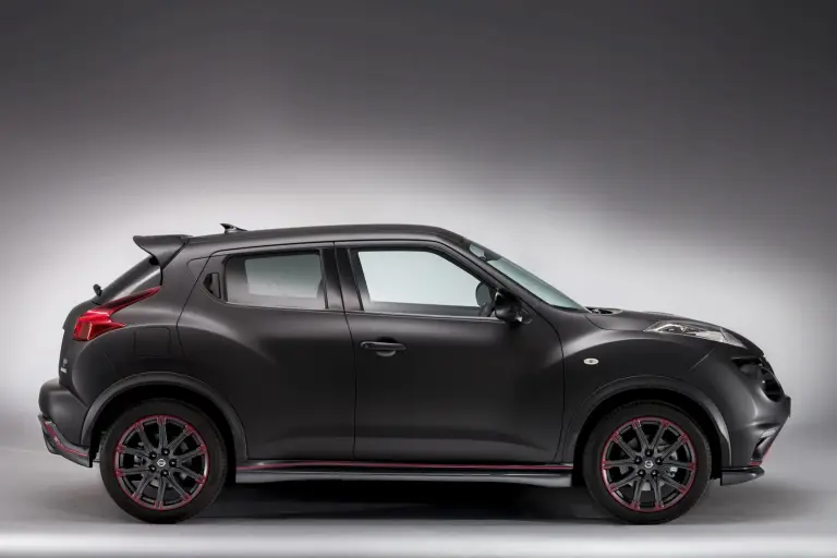 Nissan Juke Nismo Dark Knight Rises - 4