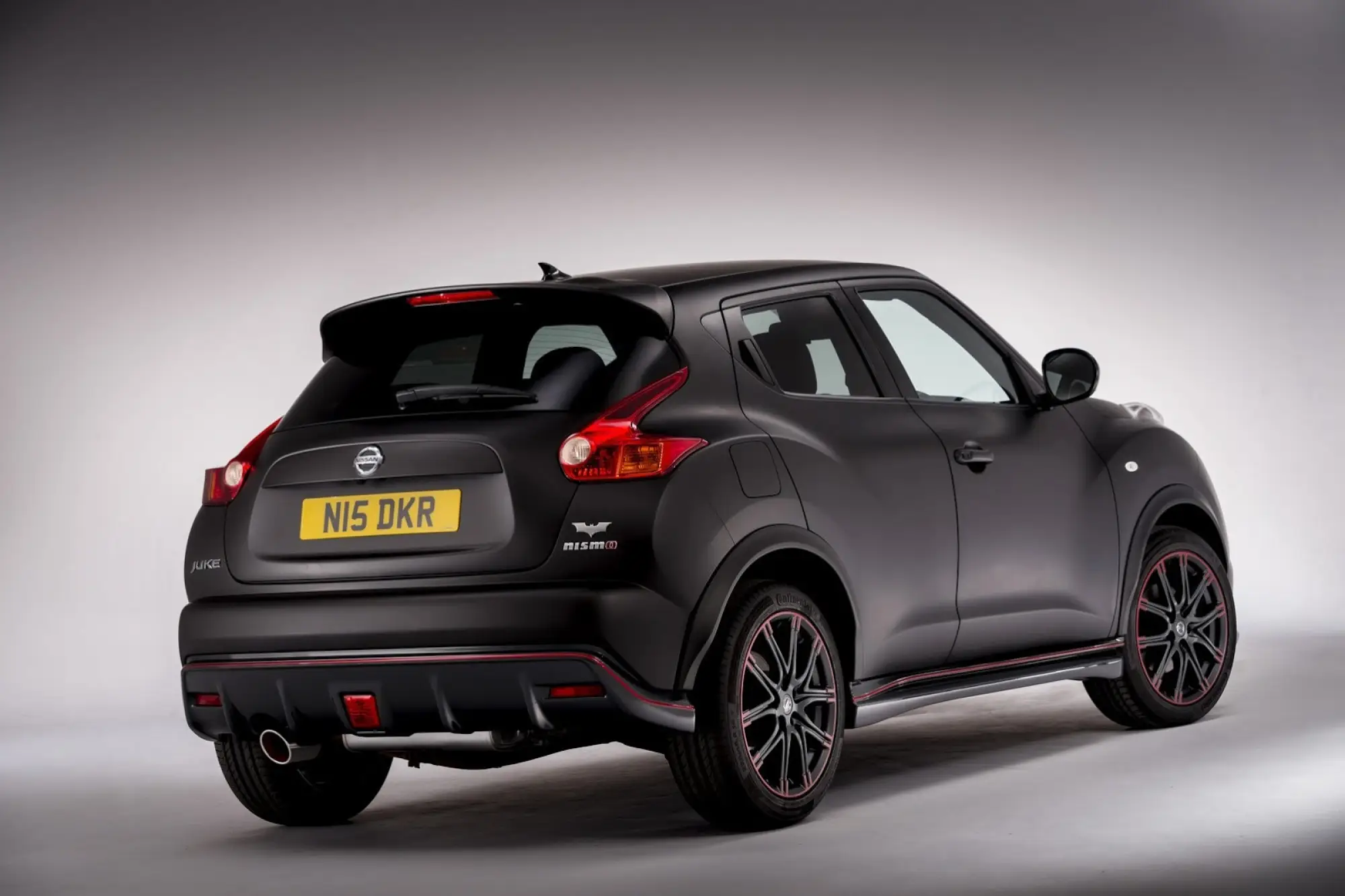 Nissan Juke Nismo Dark Knight Rises - 7