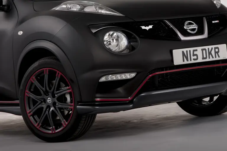 Nissan Juke Nismo Dark Knight Rises - 9