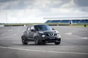 Nissan Juke-R 2.0 - 21