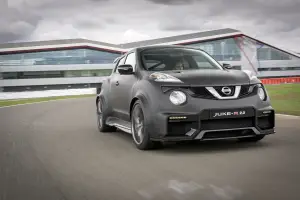 Nissan Juke-R 2.0