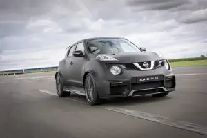 Nissan Juke-R 2.0