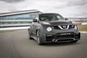 Nissan Juke-R 2.0