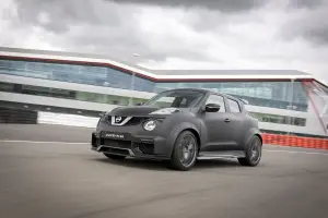 Nissan Juke-R 2.0