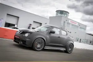 Nissan Juke-R 2.0