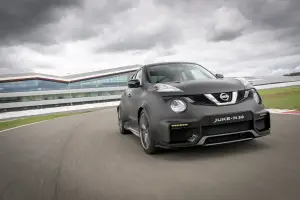 Nissan Juke-R 2.0