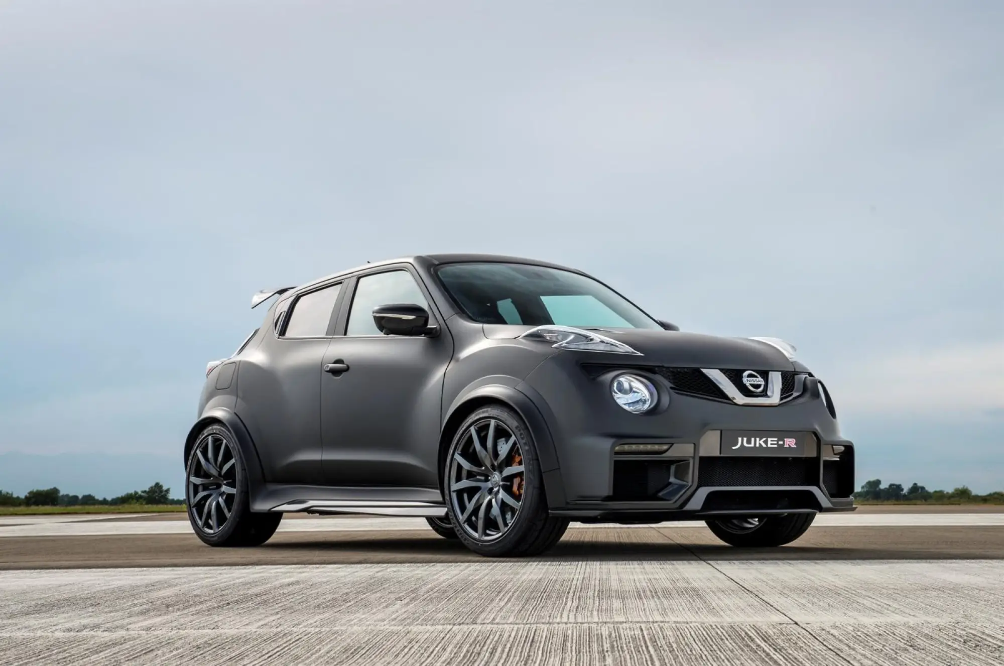 Nissan Juke-R II - 15