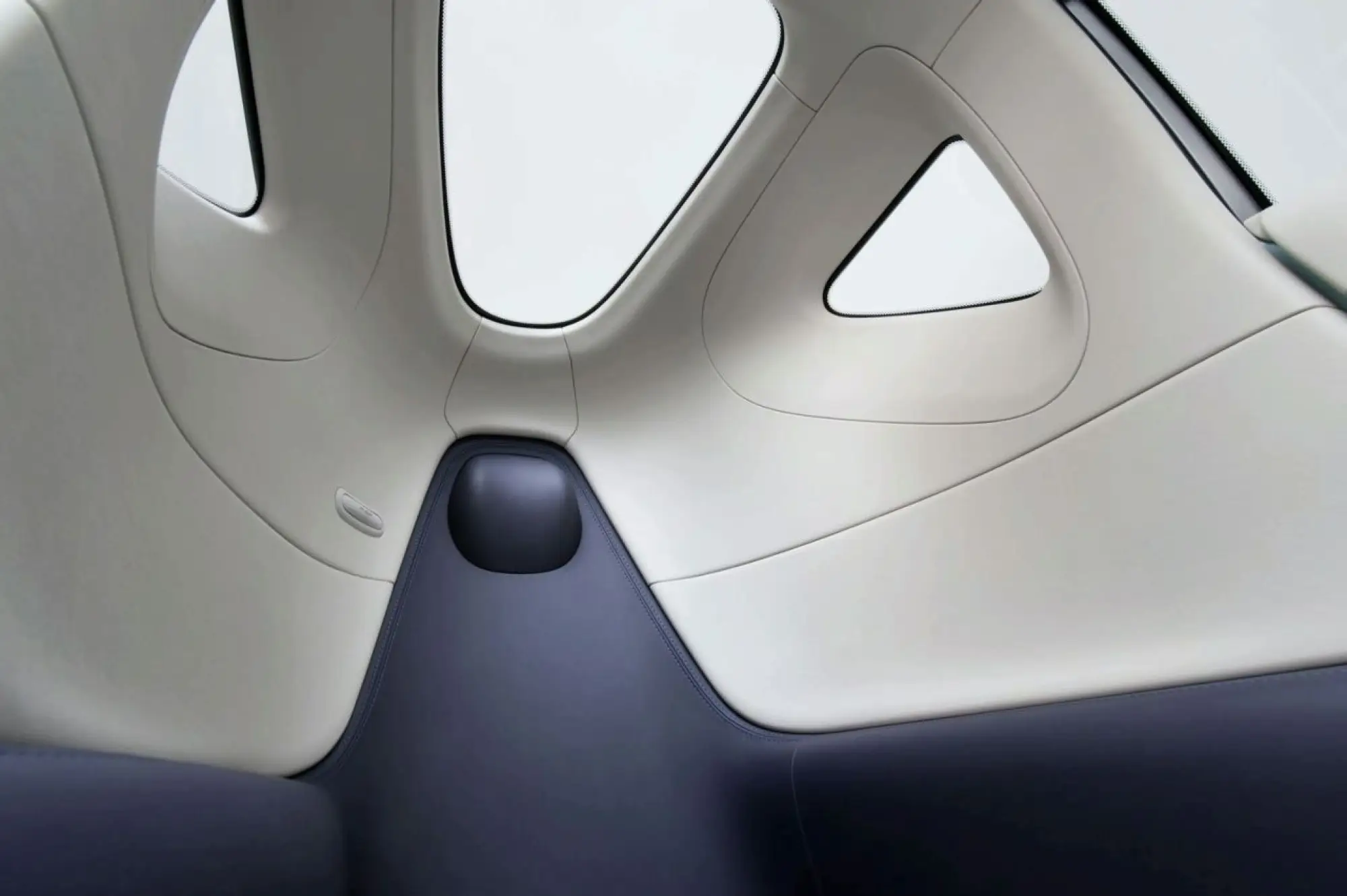 Nissan Land Glider Concept - 2