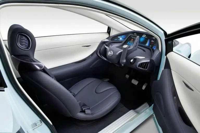 Nissan Land Glider Concept - 5