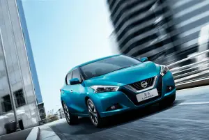 Nissan Lannia