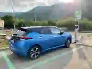 NISSAN LEAF 10 ANNIVERSARIO - PROVA SU STRADA - 1