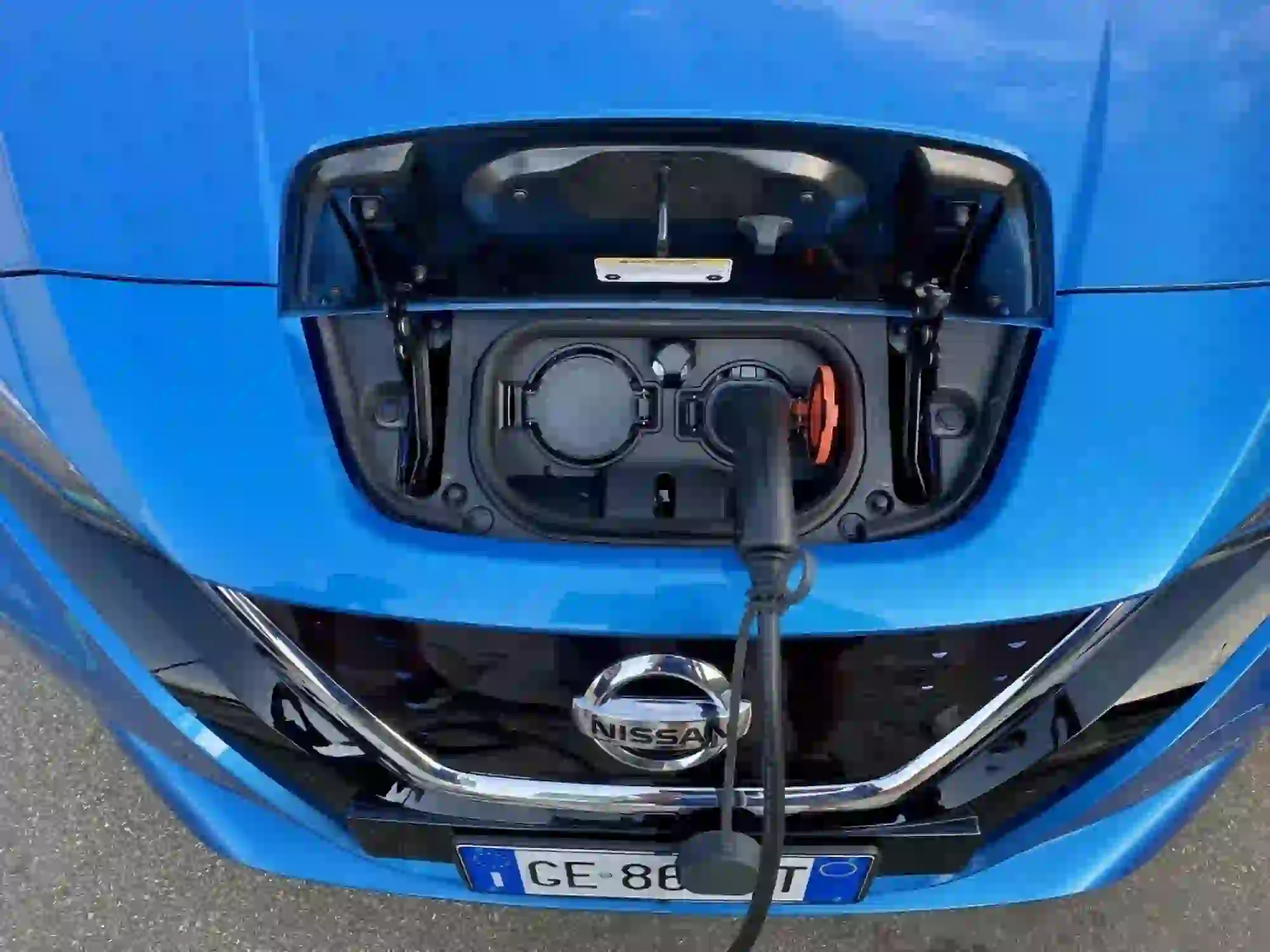 NISSAN LEAF 10 ANNIVERSARIO - PROVA SU STRADA - 2