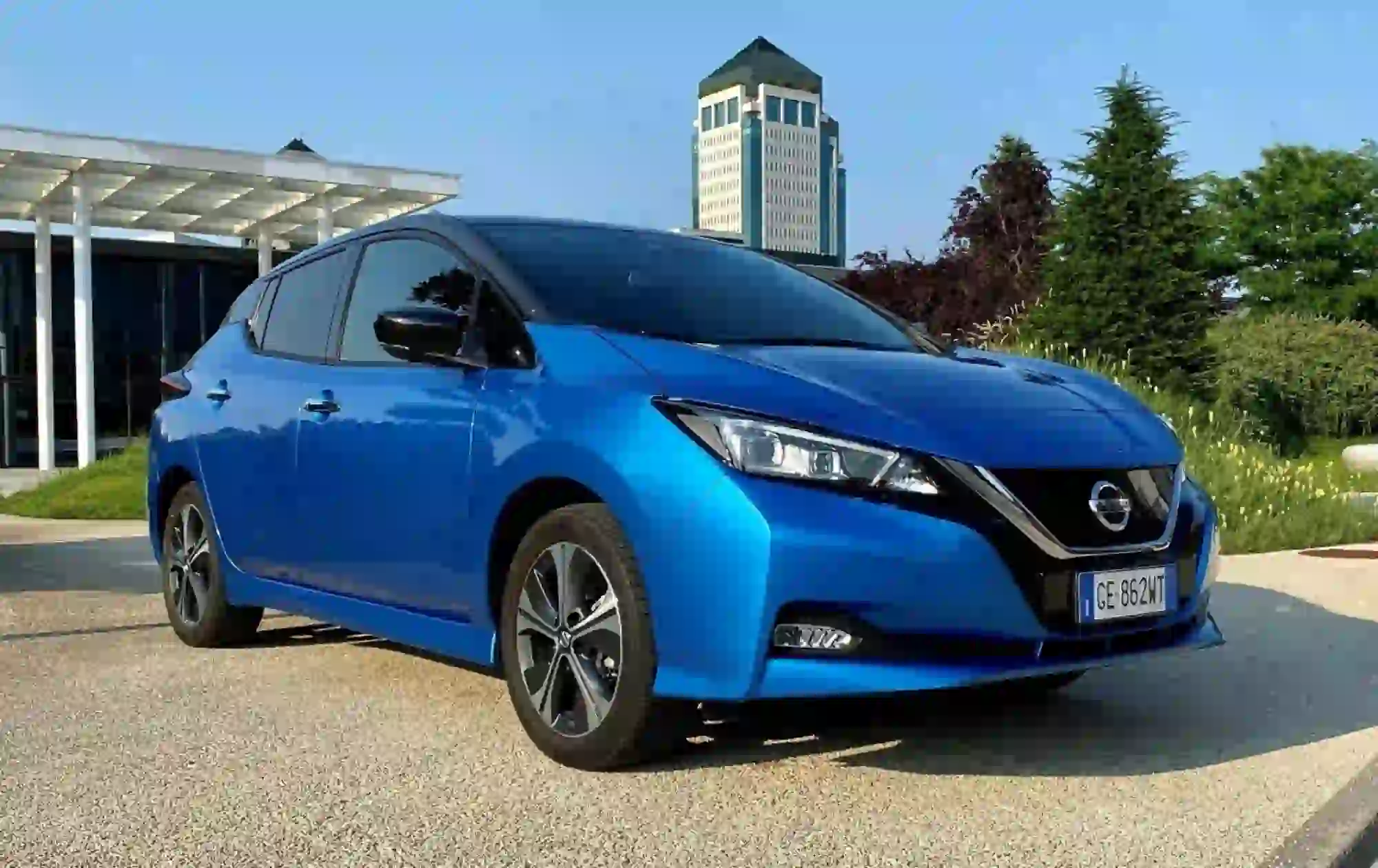 NISSAN LEAF 10 ANNIVERSARIO - PROVA SU STRADA - 29