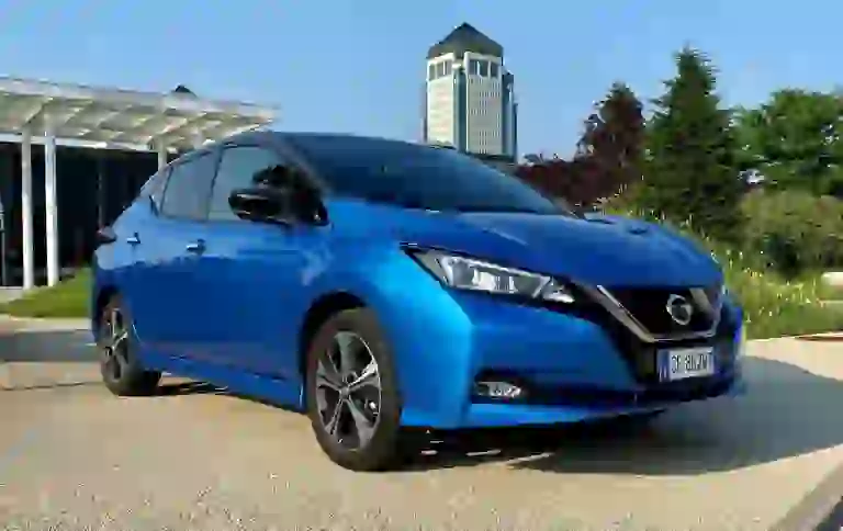 NISSAN LEAF 10 ANNIVERSARIO - PROVA SU STRADA - 29