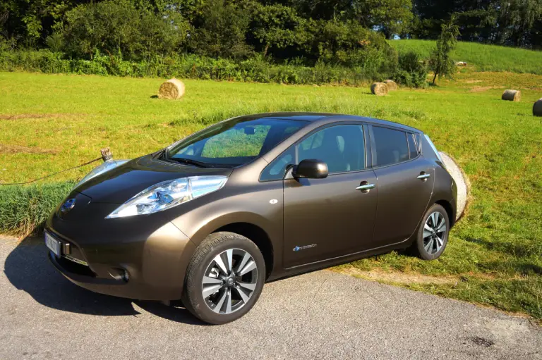 Nissan Leaf 30 kW - Prova su strada 2016 - 8