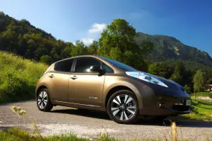 Nissan Leaf 30 kW - Prova su strada 2016 - 38