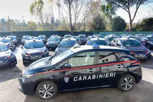 Nissan Leaf - Carabinieri - 1